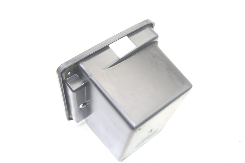 photo de BAC A BATTERIE VENESI FLY RETRO 4T 50 (2020 - 2025) - Vue d’ensemble