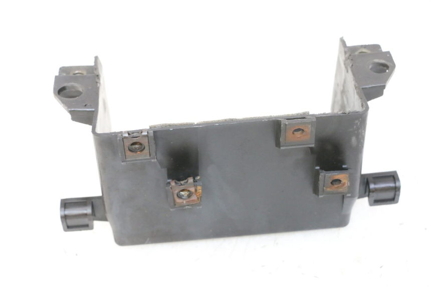 photo de BAC A BATTERIE YAMAHA FZ6 N FAZER 600 (2004 - 2006) - Autre angle de vue