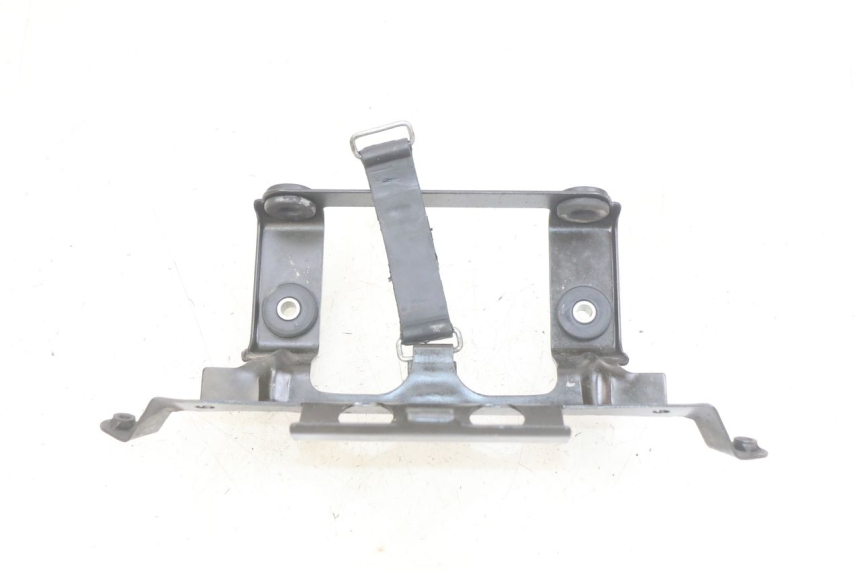 photo de BAC A BATTERIE YAMAHA FZS FAZER 600 (1998 - 2001) - Autre angle de vue