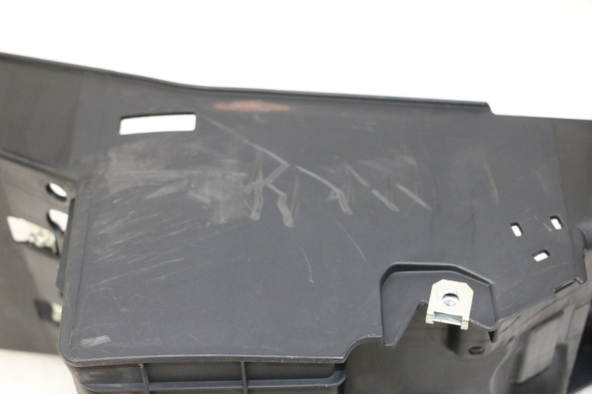 photo de BAC A BATTERIE BMW G310 R 310 (2016 - 2020) - Détail de la pièce