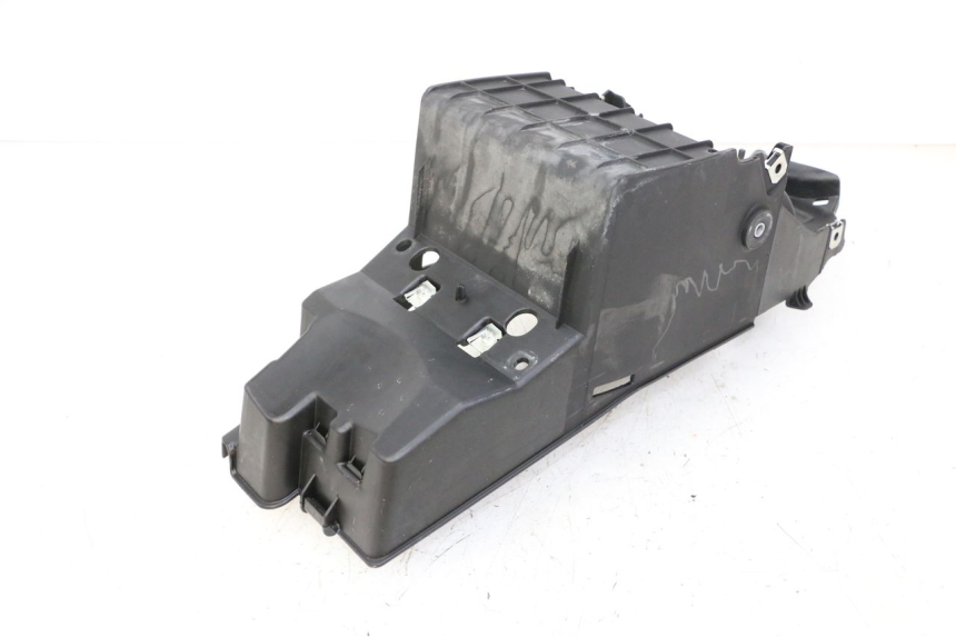 photo de BAC A BATTERIE BMW G310 R 310 (2016 - 2020) - Autre angle de vue