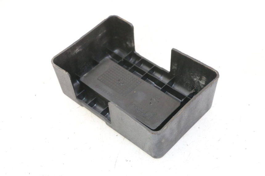 photo de BAC A BATTERIE GILERA NEXUS 300 (2008 - 2013) - Autre angle de vue