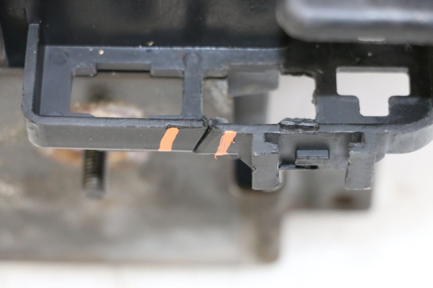 photo de BAC A BATTERIE HONDA VT C2 SHADOW 750 (1997 - 2001) - Zoom état d’usage