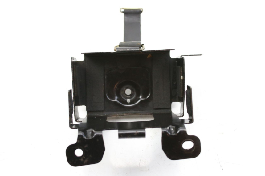 photo de BAC A BATTERIE SYM HUSKY 125 (1999 - 2005) - Gros plan technique