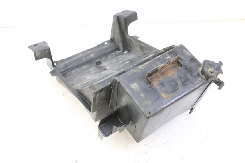 photo de BAC A BATTERIE KAWASAKI ZR7 ZR-7 S 750 (1999 - 2004) - Autre angle de vue