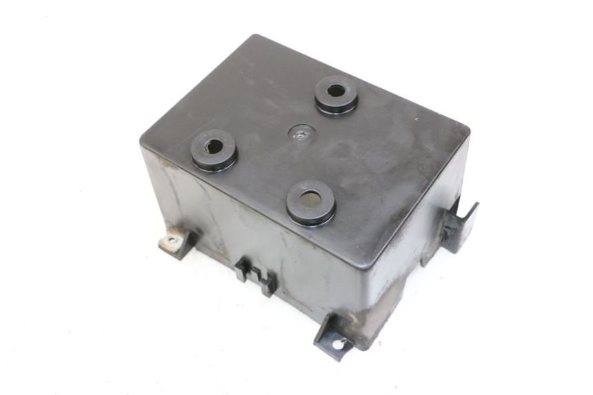 photo de BAC A BATTERIE KYMCO DINK STREET 125 (2009 - 2014) - Détail de la pièce