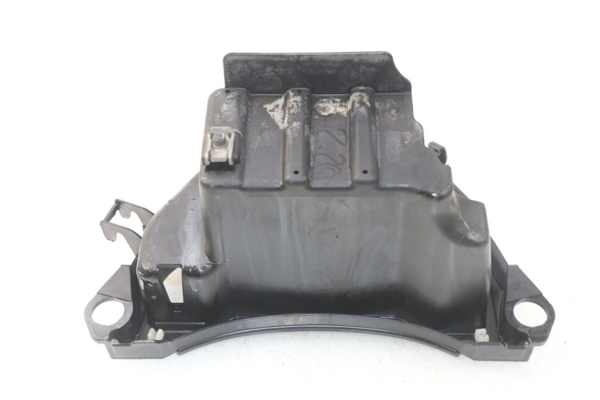 photo de BAC A BATTERIE PIAGGIO LIBERTY IGET 4T 50 (2015 - 2020) - Autre angle de vue