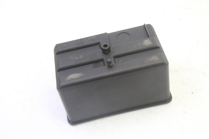 photo de BAC A BATTERIE PIAGGIO LXV 4T 50 (2009 - 2013) - Autre angle de vue