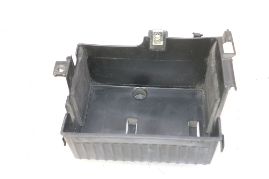 photo de BAC A BATTERIE KYMCO LIKE 4T 50 (2019 - 2025) - Autre angle de vue