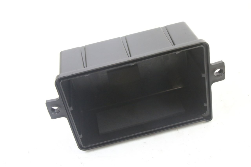 photo de BAC A BATTERIE SYM ORBIT III 3 4T 50 (2021 - 2025) - Zoom état d’usage