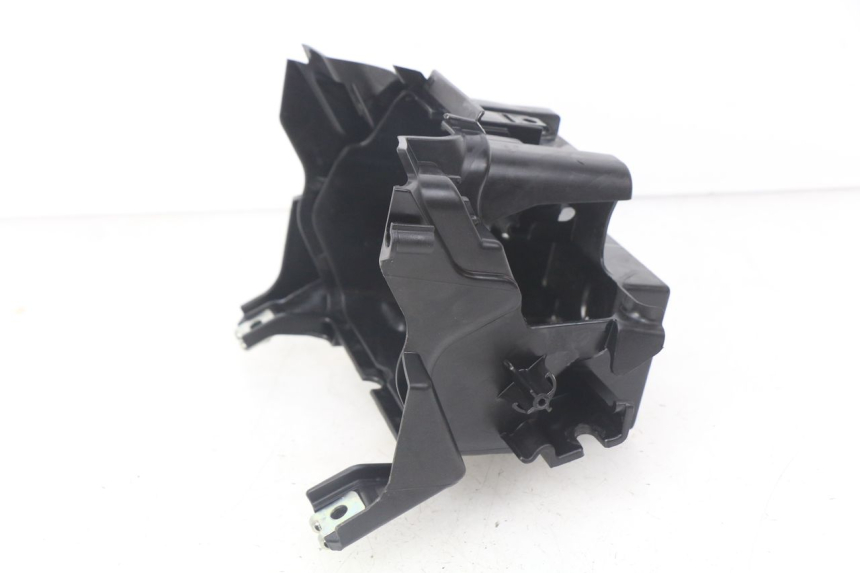 photo de BAC A BATTERIE HONDA PCX (JF57/JF64) 125 (2014 - 2018) - Autre angle de vue