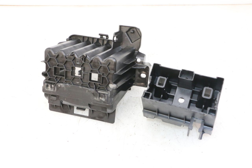 photo de BAC A BATTERIE PEUGEOT CITYSTAR 2T 50 (2018 - 2021) - Autre angle de vue