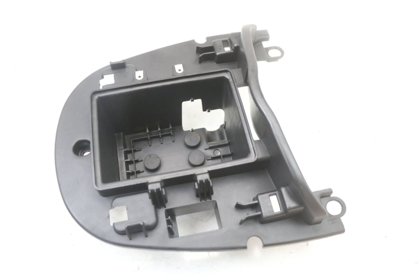 photo de BAC A BATTERIE PEUGEOT DJANGO 125 (2014 - 2017) - Vue principale