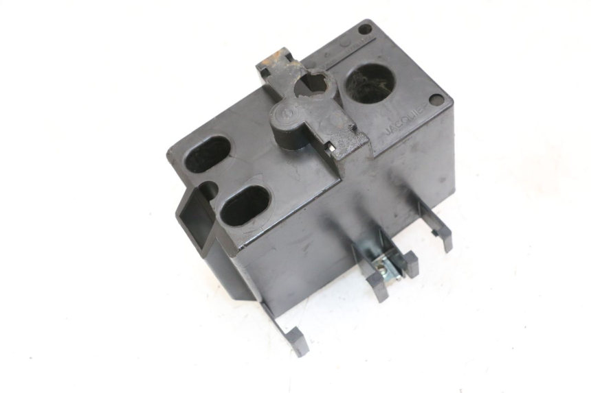 photo de BAC A BATTERIE PEUGEOT LUDIX 50 (2005 - 2007) - Autre angle de vue