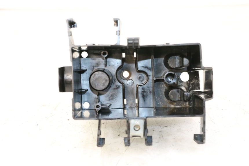 photo de BAC A BATTERIE PEUGEOT LUDIX 50 (2008 - 2017) - Autre angle de vue