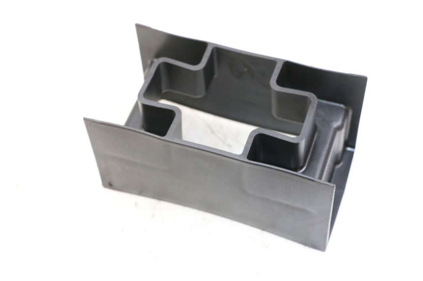 photo de BAC A BATTERIE PIAGGIO NRG POWER PUREJET 50 (2018 - 2021) - Zoom état d’usage