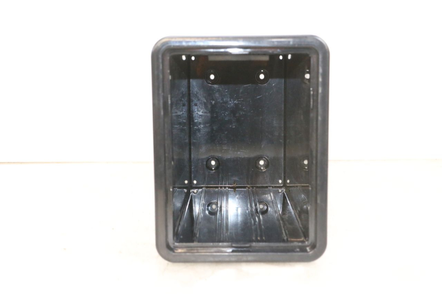 photo de BAC A BATTERIE EFUN PUSA 1 - Gros plan technique