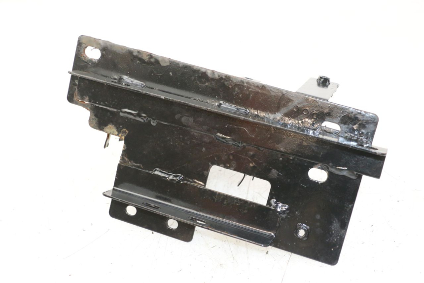 photo de BAC A BATTERIE REGAL RAPTOR SPYDER 125 (2010 - 2018) - Autre angle de vue