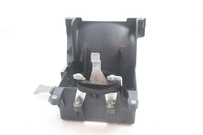 photo de BAC A BATTERIE HARLEY DAVIDSON ROAD GLIDE FLTRXSE 1920 (2018 - 2022) - Détail de la pièce