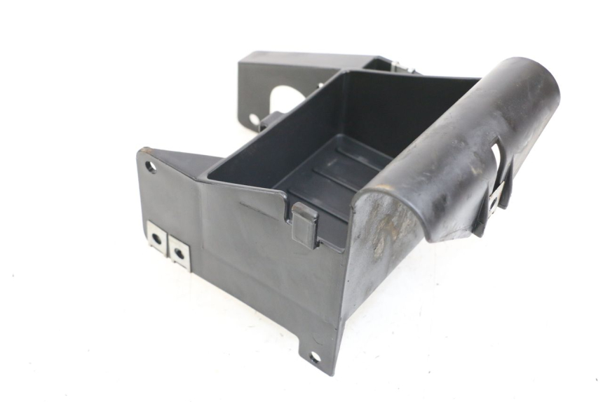 photo de BAC A BATTERIE APRILIA RS 50 (2006 - 2010) - Zoom état d’usage