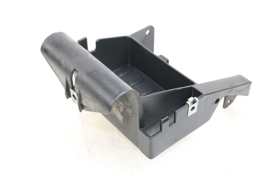 photo de BAC A BATTERIE APRILIA RS 50 (2006 - 2010) - Autre angle de vue