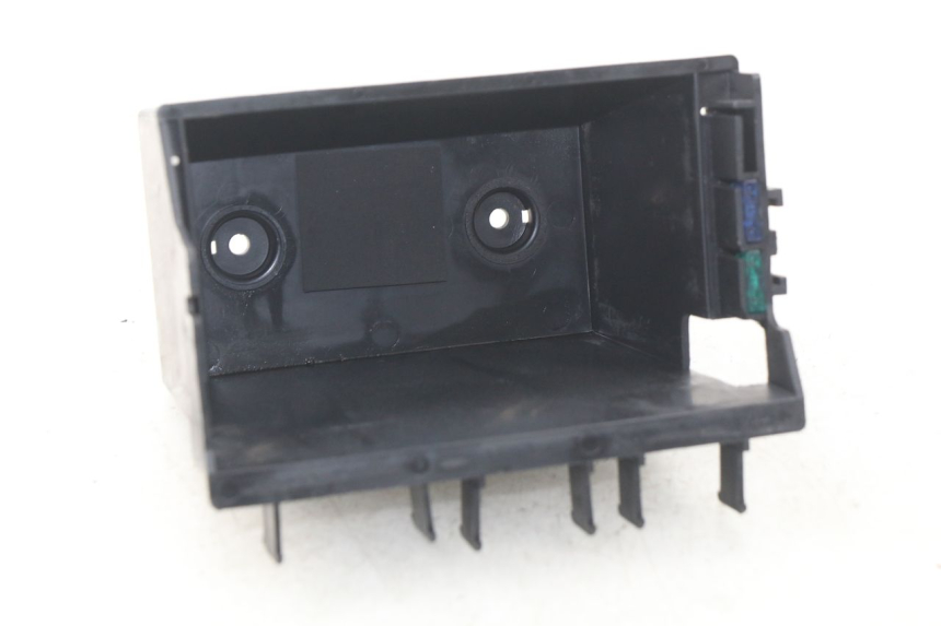 photo de BAC A BATTERIE DAELIM S2 FI 125 (2008 - 2017) - Zoom état d’usage