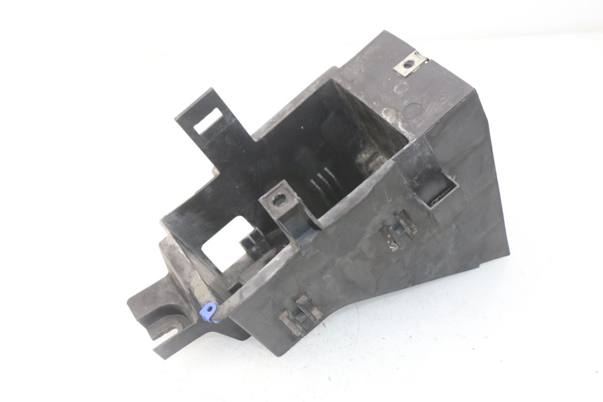 photo de BAC A BATTERIE PEUGEOT SATELIS 500 (2007 - 2013) - Zoom état d’usage