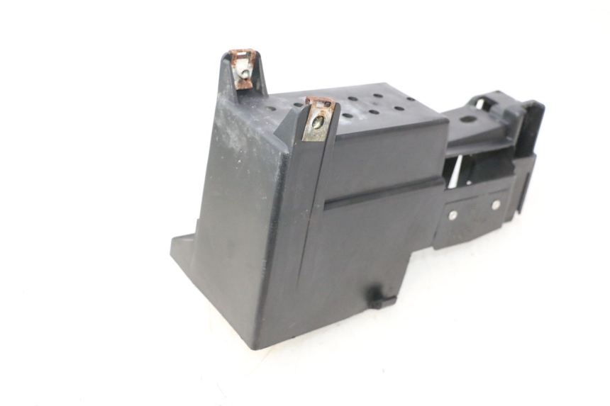 photo de BAC A BATTERIE PEUGEOT SPEEDFIGHT LC 50 (1996 - 2002) - Détail de la pièce