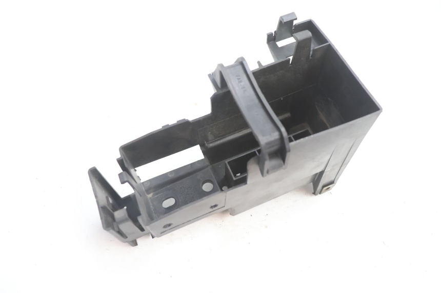 photo de BAC A BATTERIE PEUGEOT SPEEDFIGHT LC 50 (1996 - 2002) - Zoom état d’usage