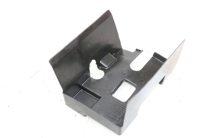 photo de BAC A BATTERIE HUSQVARNA SVARTPILEN 401 (2018 - 2023) - Points de fixation