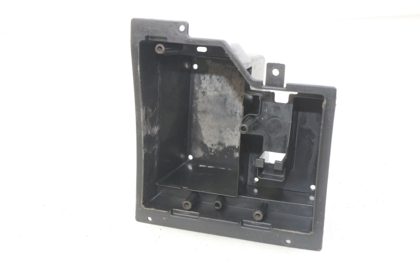 photo de BAC A BATTERIE PEUGEOT V-CLIC VCLIC 50 (2007 - 2013) - Zoom état d’usage