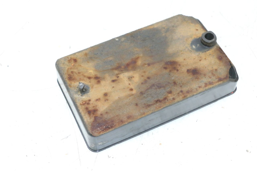 photo de BAC A BATTERIE PIAGGIO VESPA GTS SUPER IE 125 (2009 - 2016) - Zoom état d’usage