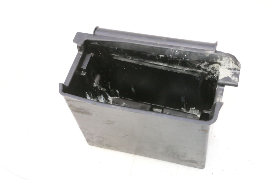 photo de BAC A BATTERIE PIAGGIO VESPA PRIMAVERA 2T 50 (2013 - 2018) - Vue principale