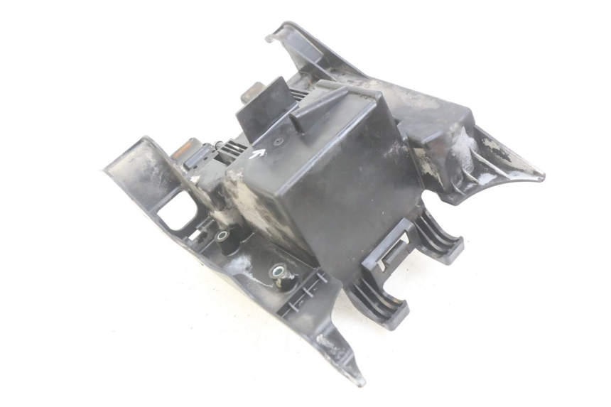 photo de BAC A BATTERIE HONDA VT C SHADOW 125 (1999 - 2007) - Vue d’ensemble