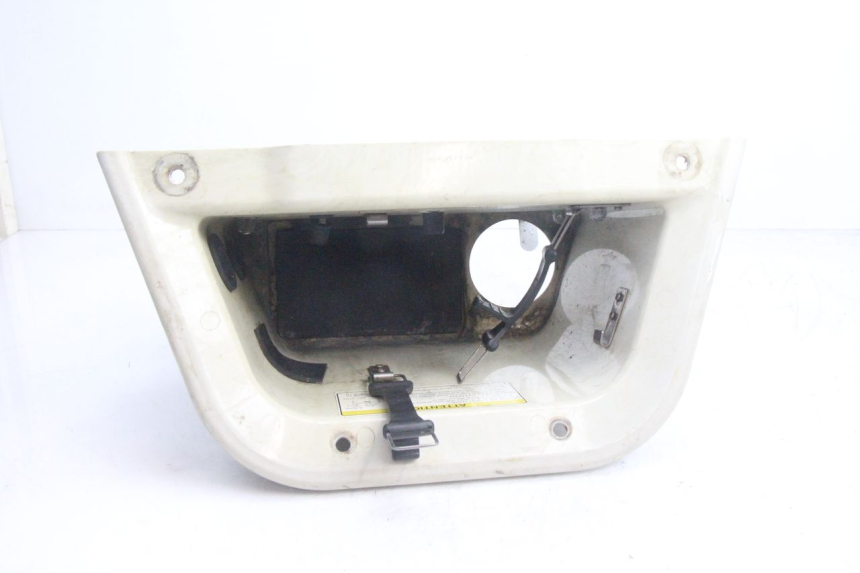 photo de BAC A BATTERIE YAMAHA WAVE RUNNER GP R 1200 (2000 - 2003) - Zoom état d’usage