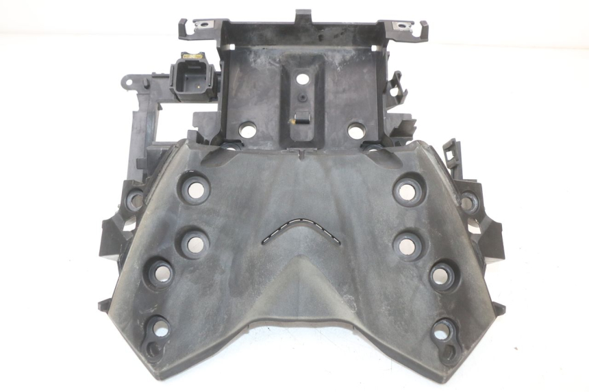 photo de BAC A BATTERIE YAMAHA XMAX X-MAX ABS 125 (2017 - 2020) - Détail de la pièce