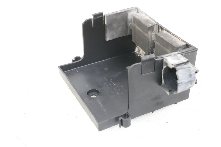 photo de BAC A BATTERIE KYMCO XCITING 250 (2006 - 2009) - Autre angle de vue