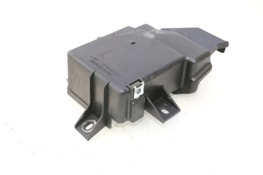 photo de BAC A BATTERIE HONDA XLV VARADERO 125 (2007 - 2012) - Détail de la pièce