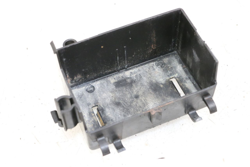 photo de BAC A BATTERIE YAMAHA YE ZEST 50 (1992 - 1998) - Vue principale