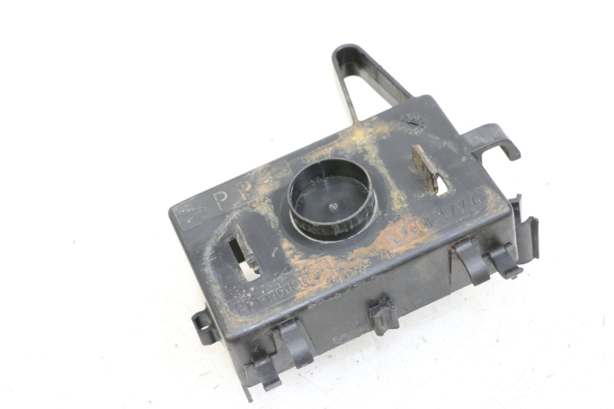 photo de BAC A BATTERIE YAMAHA YE ZEST 50 (1992 - 1998) - Autre angle de vue