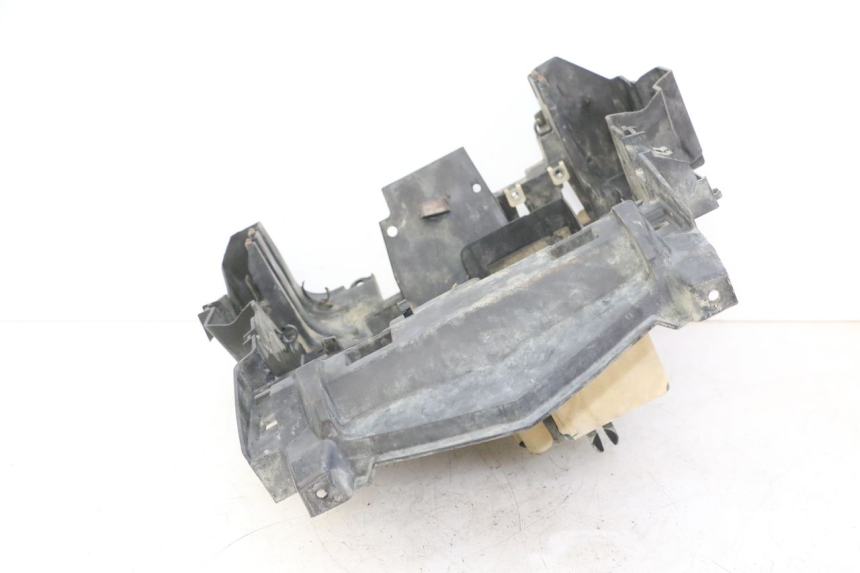 photo de BAC A BATTERIE YAMAHA YFM GRIZZLY 550 (2008 - 2015) - Points de fixation