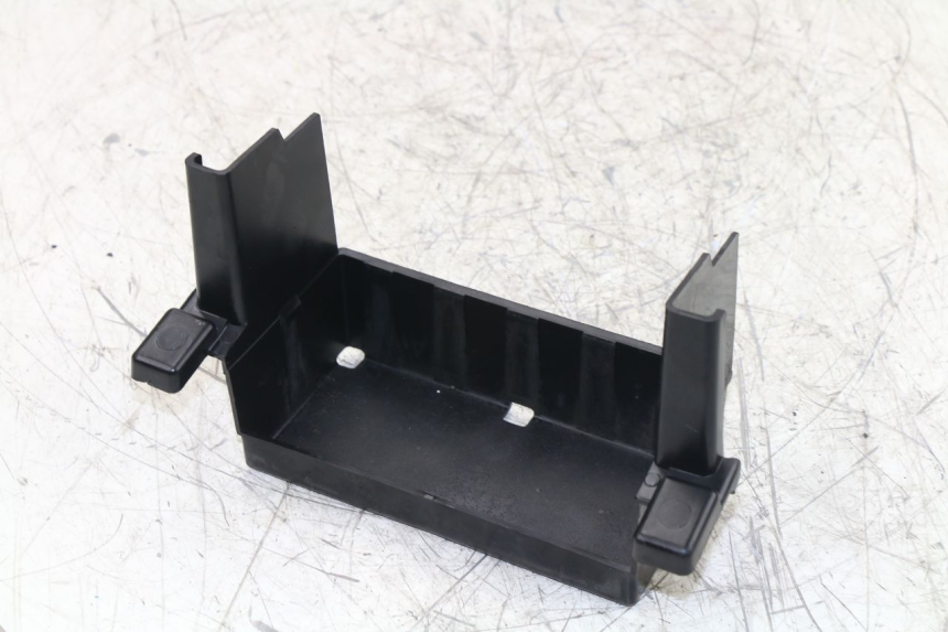 photo de BAC A BATTERIE YAMAHA YP MAJESTY ABS 400 (2007 - 2009) - Vue principale