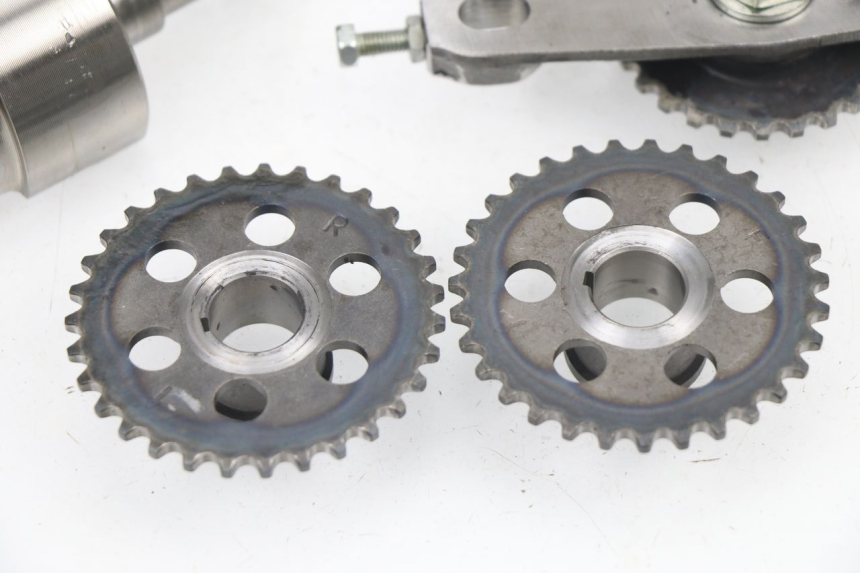 photo de BALANCIER MOTEUR SUZUKI DR DJEBEL 600 (1985 - 1990) - Zoom état d’usage