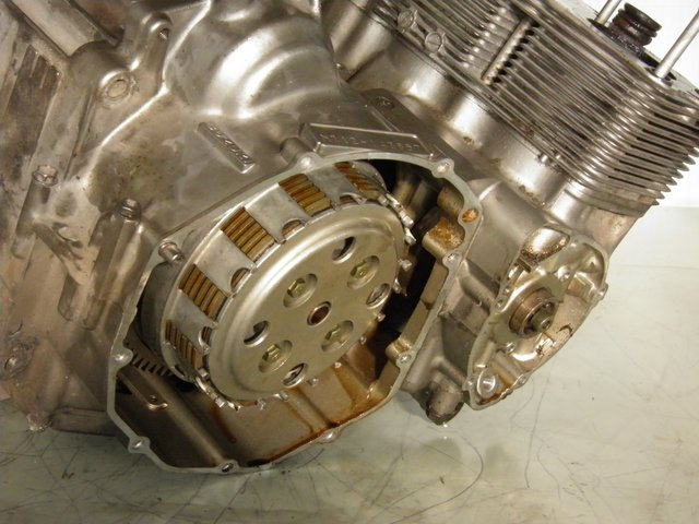 photo de BAS MOTEUR SUZUKI GSF N BANDIT 600 (1996 - 1999) - Pièce contrôlée
