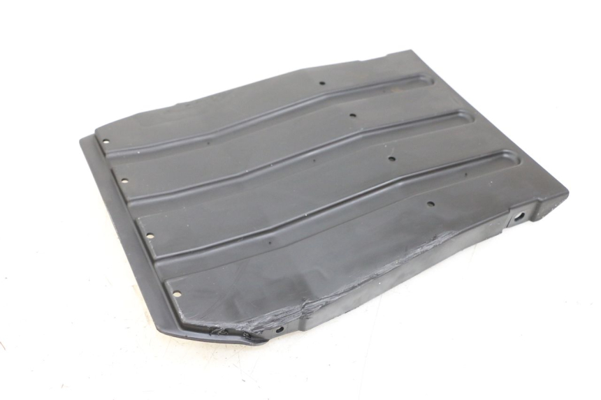 photo de BAS DE CAISSE DAELIM A-FOUR 2T 50 (2005 - 2012) - Détail de la pièce