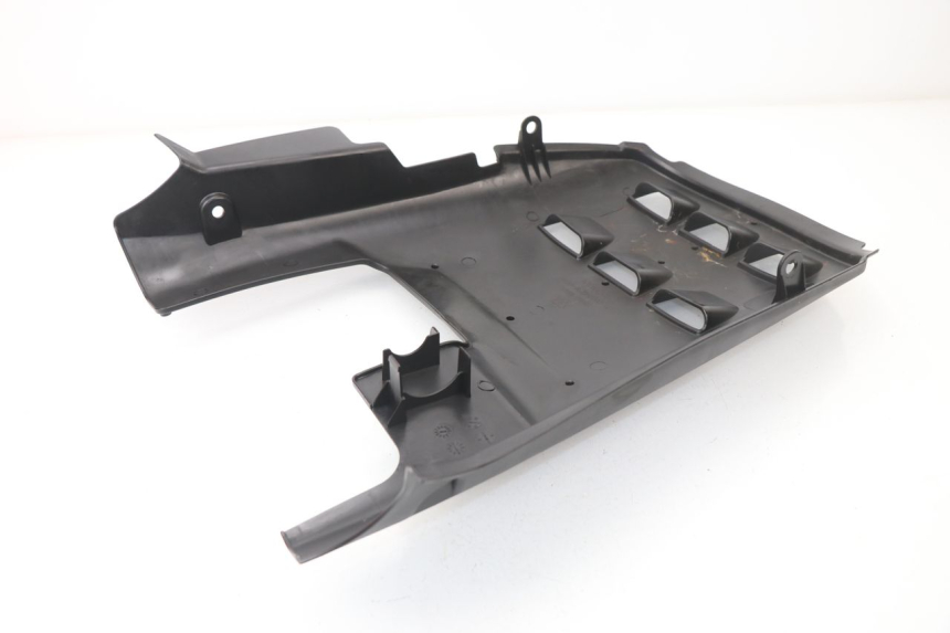 photo de BAS DE CAISSE KYMCO AGILITY CITY 16P 125 (2015 - 2021) - Zoom état d’usage