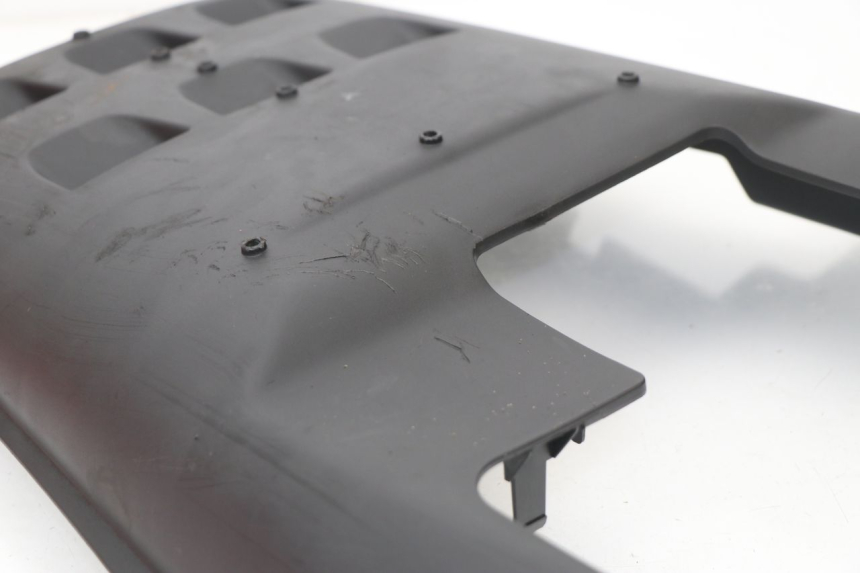 photo de BAS DE CAISSE KYMCO AGILITY CITY 16P 125 (2015 - 2021) - Points de fixation