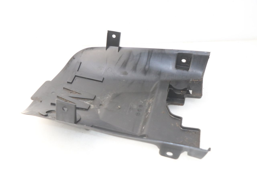 photo de BAS DE CAISSE KYMCO AGILITY CITY 4T 50 (2008 - 2016) - Gros plan technique