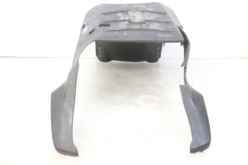 photo de BAS DE CAISSE KYMCO AGILITY NAKED RENOUVO 2T 50 (2011 - 2018) - Marquages et références