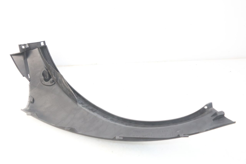 photo de BAS DE CAISSE ARRIERE DROIT PIAGGIO MP3 LT 400 (2007 - 2012) - Autre angle de vue